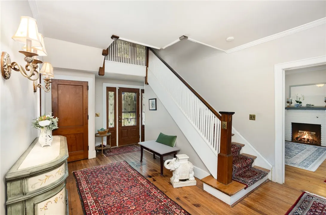 4430 Saint Paul Boulevard, Irondequoit, New York 1, Irondequoit, New York 14617, 5 Bedrooms Bedrooms, 9 Rooms Rooms,2 BathroomsBathrooms,Residential,For Sale,4430 Saint Paul Boulevard, Irondequoit, New York 1,0,R1649727