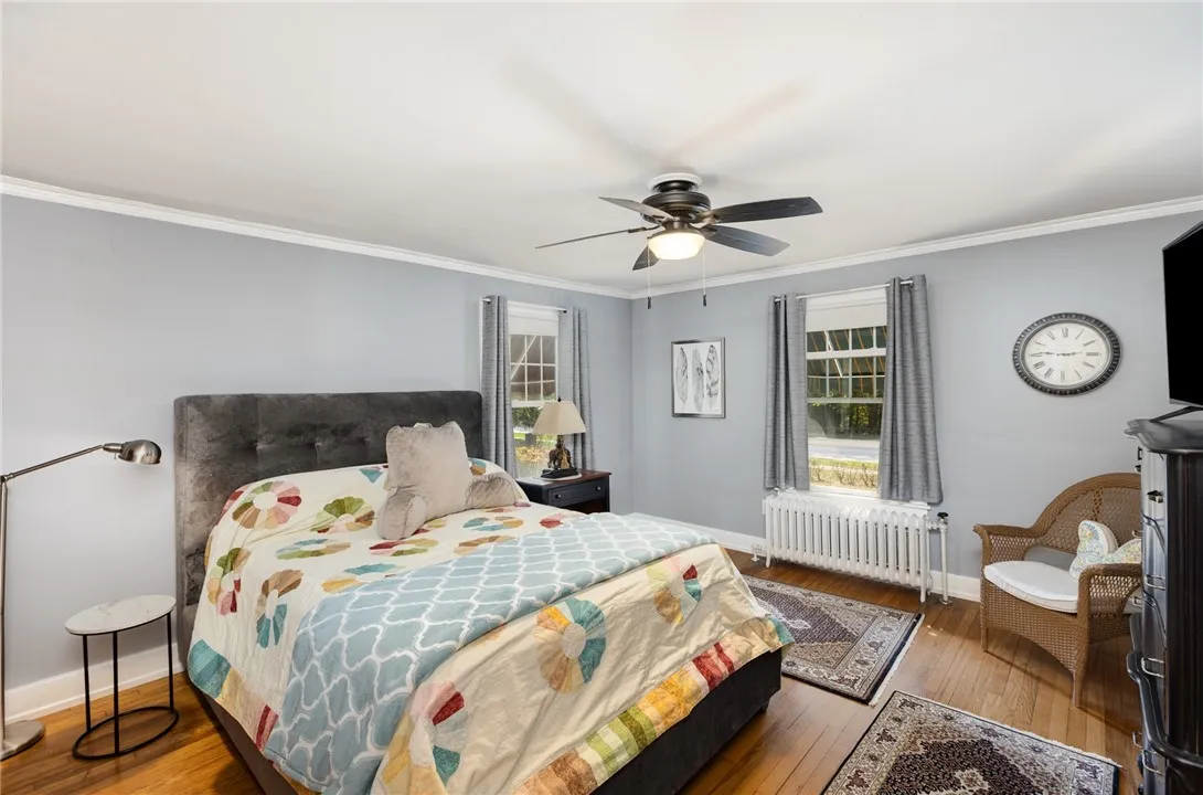 4430 Saint Paul Boulevard, Irondequoit, New York 1, Irondequoit, New York 14617, 5 Bedrooms Bedrooms, 9 Rooms Rooms,2 BathroomsBathrooms,Residential,For Sale,4430 Saint Paul Boulevard, Irondequoit, New York 1,0,R1649727