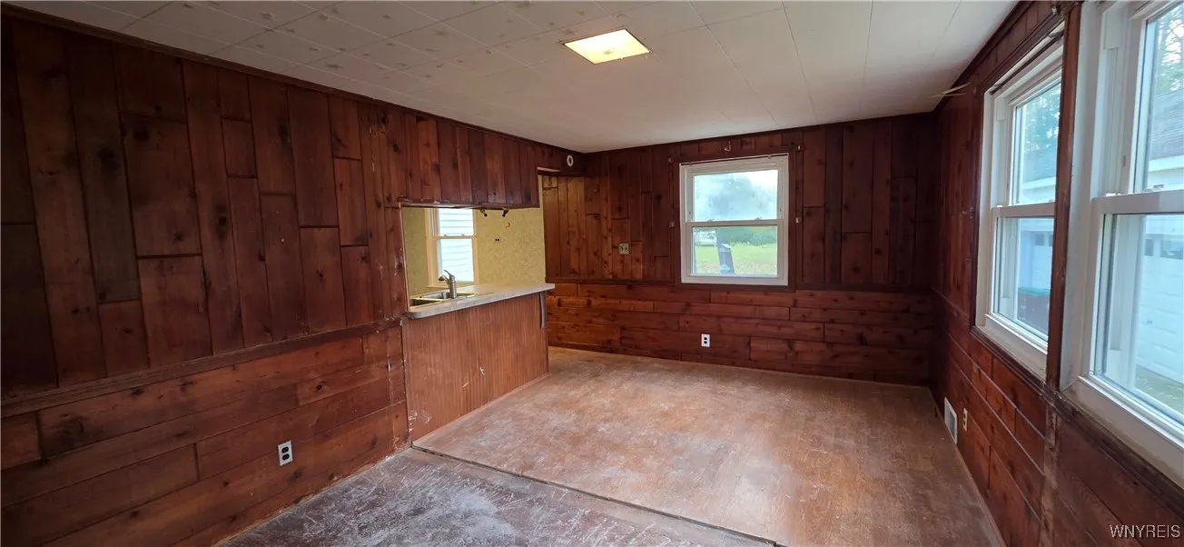 2920 Angle Road, Orchard Park, New York 14127, Orchard Park, New York 14127, 3 Bedrooms Bedrooms, 6 Rooms Rooms,1 BathroomBathrooms,Residential,For Sale,2920 Angle Road, Orchard Park, New York 14127,0,B1649470