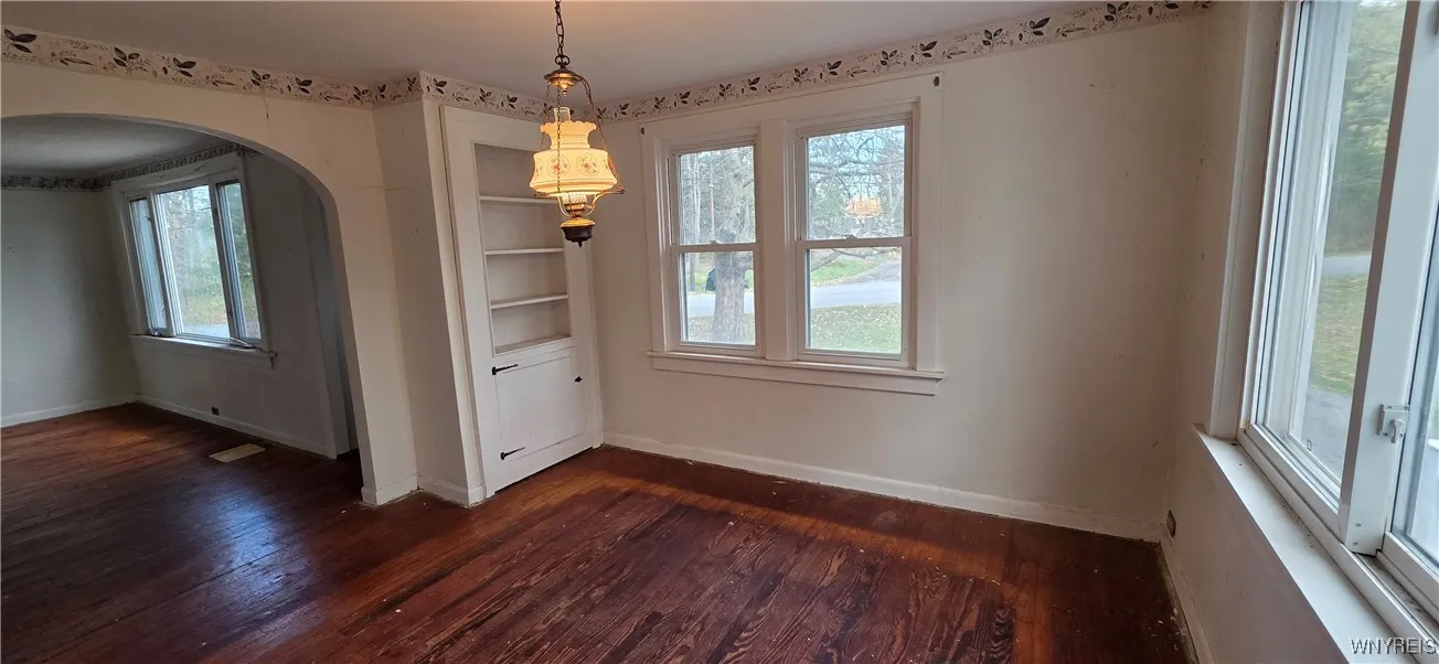 2920 Angle Road, Orchard Park, New York 14127, Orchard Park, New York 14127, 3 Bedrooms Bedrooms, 6 Rooms Rooms,1 BathroomBathrooms,Residential,For Sale,2920 Angle Road, Orchard Park, New York 14127,0,B1649470