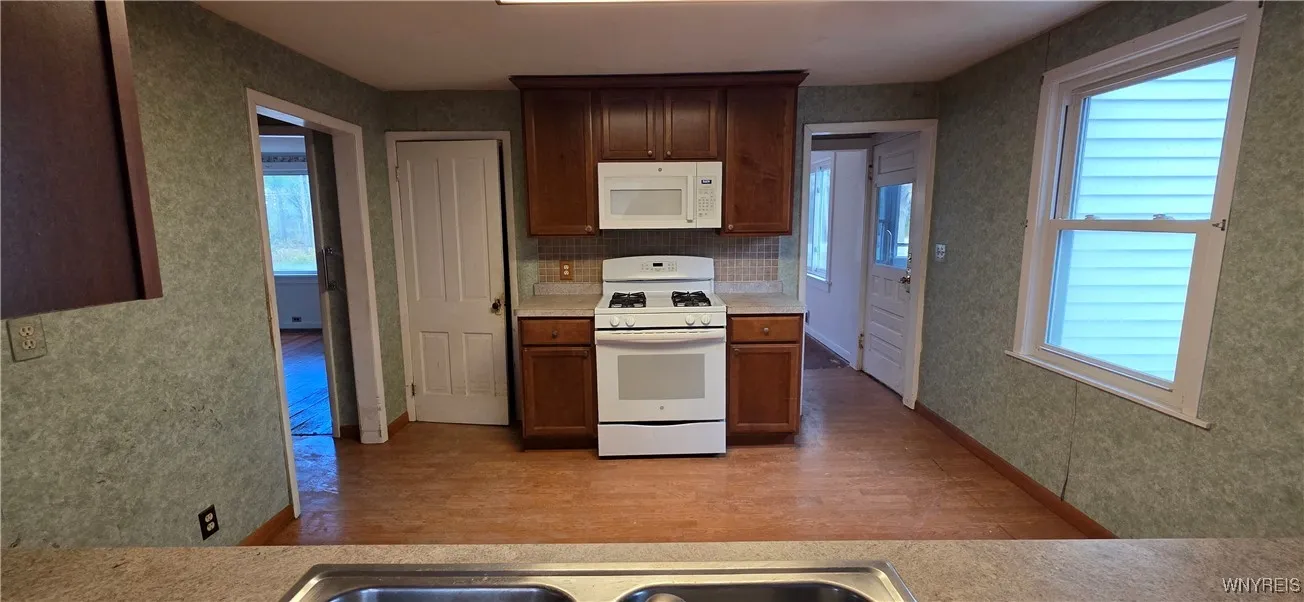 2920 Angle Road, Orchard Park, New York 14127, Orchard Park, New York 14127, 3 Bedrooms Bedrooms, 6 Rooms Rooms,1 BathroomBathrooms,Residential,For Sale,2920 Angle Road, Orchard Park, New York 14127,0,B1649470