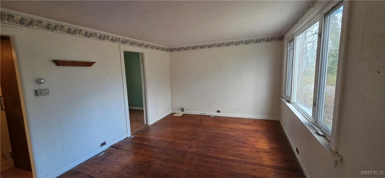 2920 Angle Road, Orchard Park, New York 14127, Orchard Park, New York 14127, 3 Bedrooms Bedrooms, 6 Rooms Rooms,1 BathroomBathrooms,Residential,For Sale,2920 Angle Road, Orchard Park, New York 14127,0,B1649470