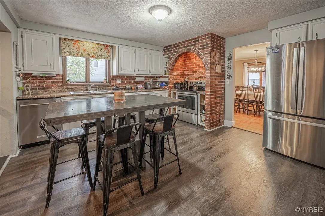 120 South Transit Street, Lockport City, New York, Lockport City, New York 14094, 4 Bedrooms Bedrooms, 9 Rooms Rooms,1 BathroomBathrooms,Residential,For Sale,120 South Transit Street, Lockport City, New York ,0,B1650312