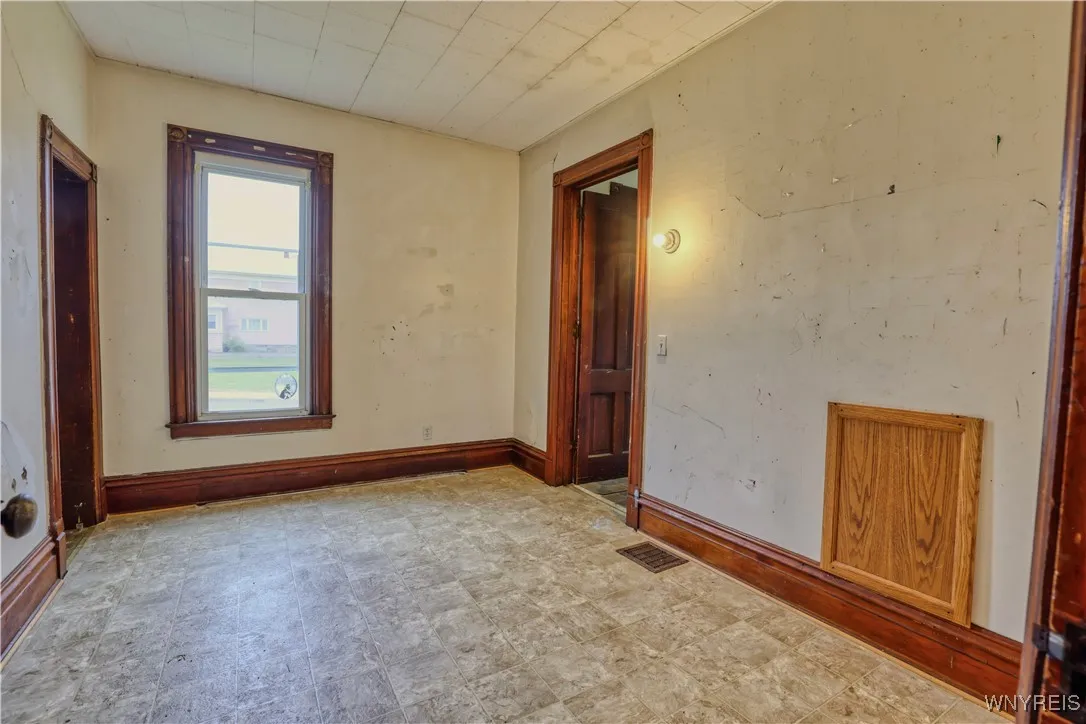 7 Franklin Street, Franklinville, New York 14737, Franklinville, New York 14737, 4 Bedrooms Bedrooms, ,2 BathroomsBathrooms,Residential,For Sale,7 Franklin Street, Franklinville, New York 14737,0,B1650380