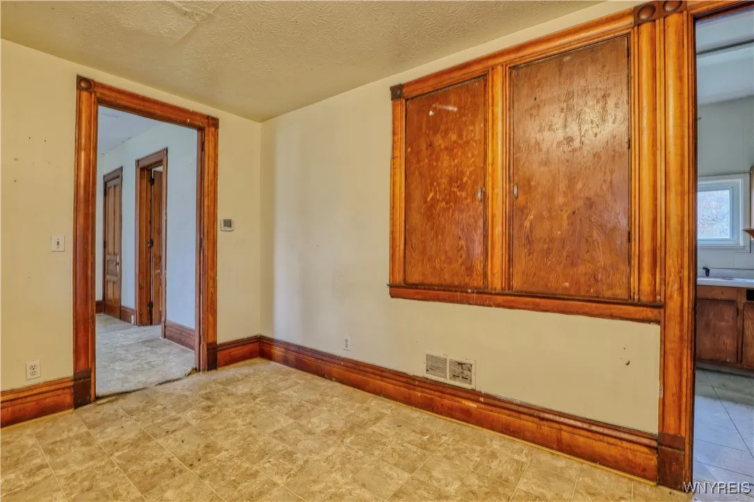 7 Franklin Street, Franklinville, New York 14737, Franklinville, New York 14737, 4 Bedrooms Bedrooms, ,2 BathroomsBathrooms,Residential,For Sale,7 Franklin Street, Franklinville, New York 14737,0,B1650380