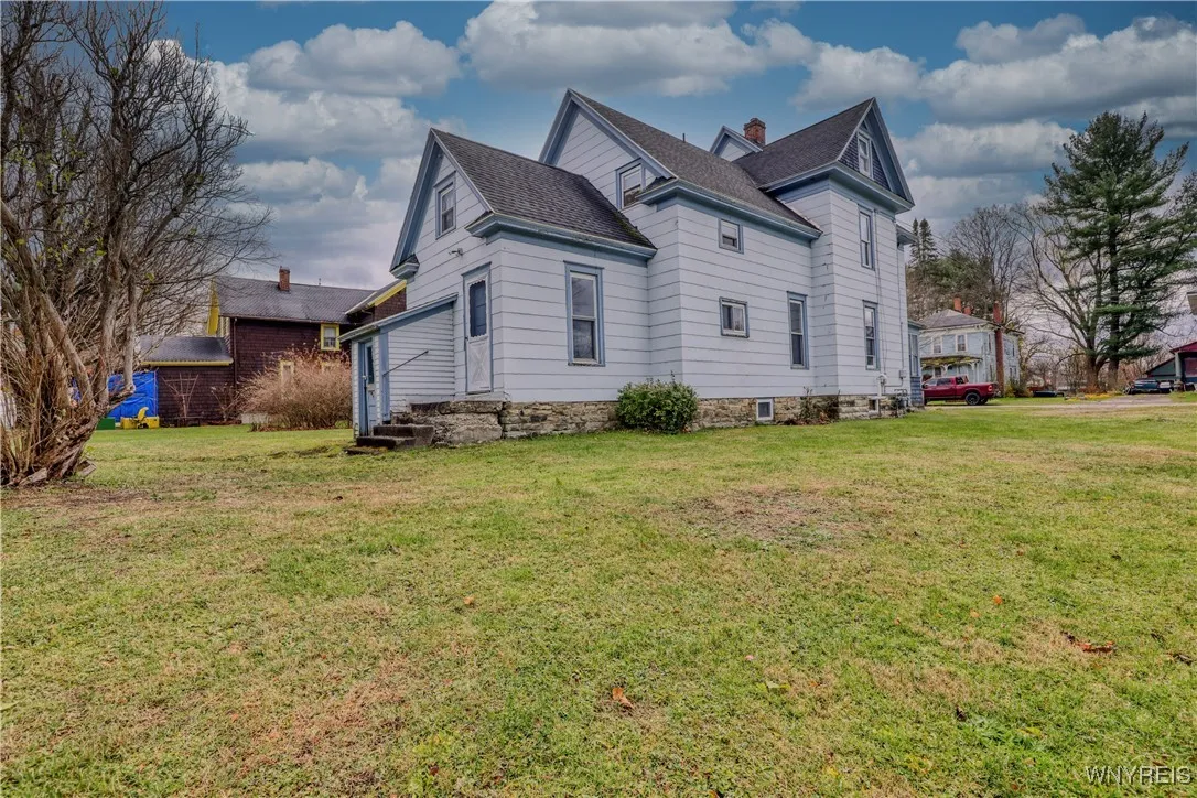 7 Franklin Street, Franklinville, New York 14737, Franklinville, New York 14737, 4 Bedrooms Bedrooms, ,2 BathroomsBathrooms,Residential,For Sale,7 Franklin Street, Franklinville, New York 14737,0,B1650380