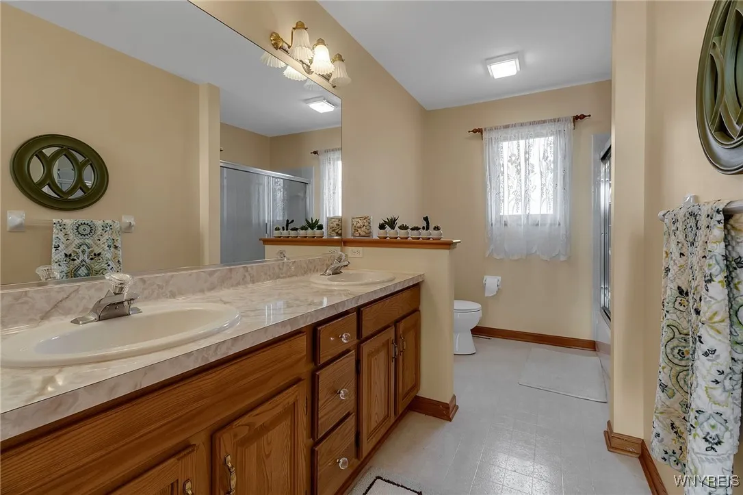 9420 Wehrle Drive, Clarence, New York 14031, Clarence, New York 14031, 3 Bedrooms Bedrooms, 8 Rooms Rooms,2 BathroomsBathrooms,Residential,For Sale,9420 Wehrle Drive, Clarence, New York 14031,0,B1650175