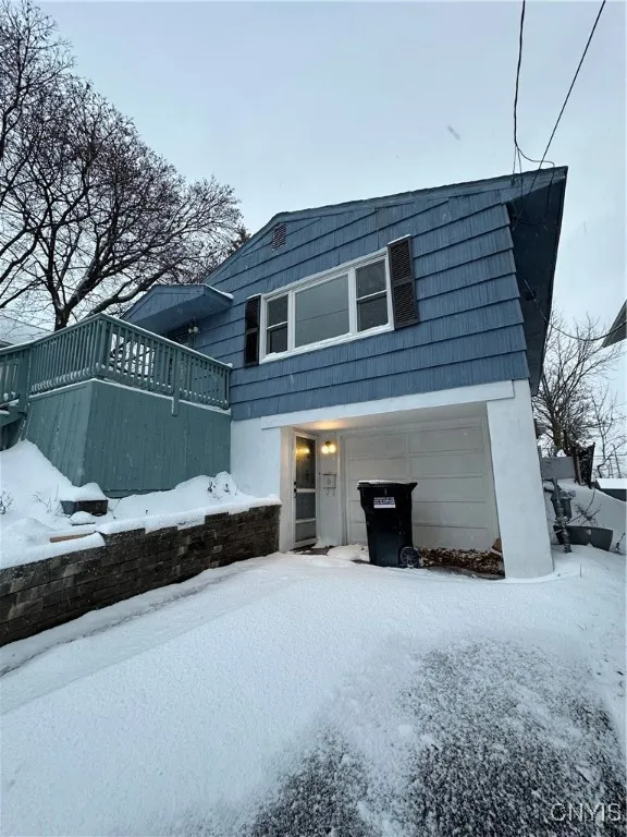 126 Delong Avenue, Syracuse, New York 13208, Syracuse, New York 13208, 2 Bedrooms Bedrooms, 4 Rooms Rooms,1 BathroomBathrooms,Residential,For Sale,126 Delong Avenue, Syracuse, New York 13208,0,S1649784