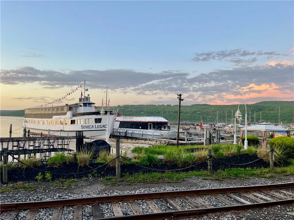 Just minutes away, Watkins Glen offers year-round things to do — from lake cruises at the marina, waterfront dining, and boutique shops to racing at Watkins Glen International.
