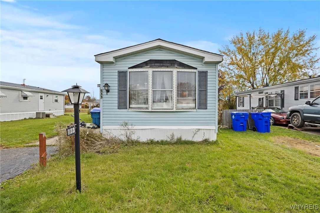 533 Applewood Drive, Lockport Town, New York 14094, Lockport Town, New York 14094, 2 Bedrooms Bedrooms, 6 Rooms Rooms,2 BathroomsBathrooms,Residential,For Sale,533 Applewood Drive, Lockport Town, New York 14094,0,B1650392
