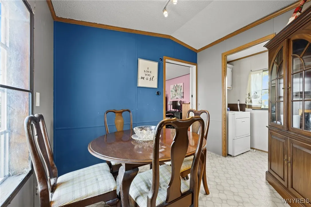 533 Applewood Drive, Lockport Town, New York 14094, Lockport Town, New York 14094, 2 Bedrooms Bedrooms, 6 Rooms Rooms,2 BathroomsBathrooms,Residential,For Sale,533 Applewood Drive, Lockport Town, New York 14094,0,B1650392