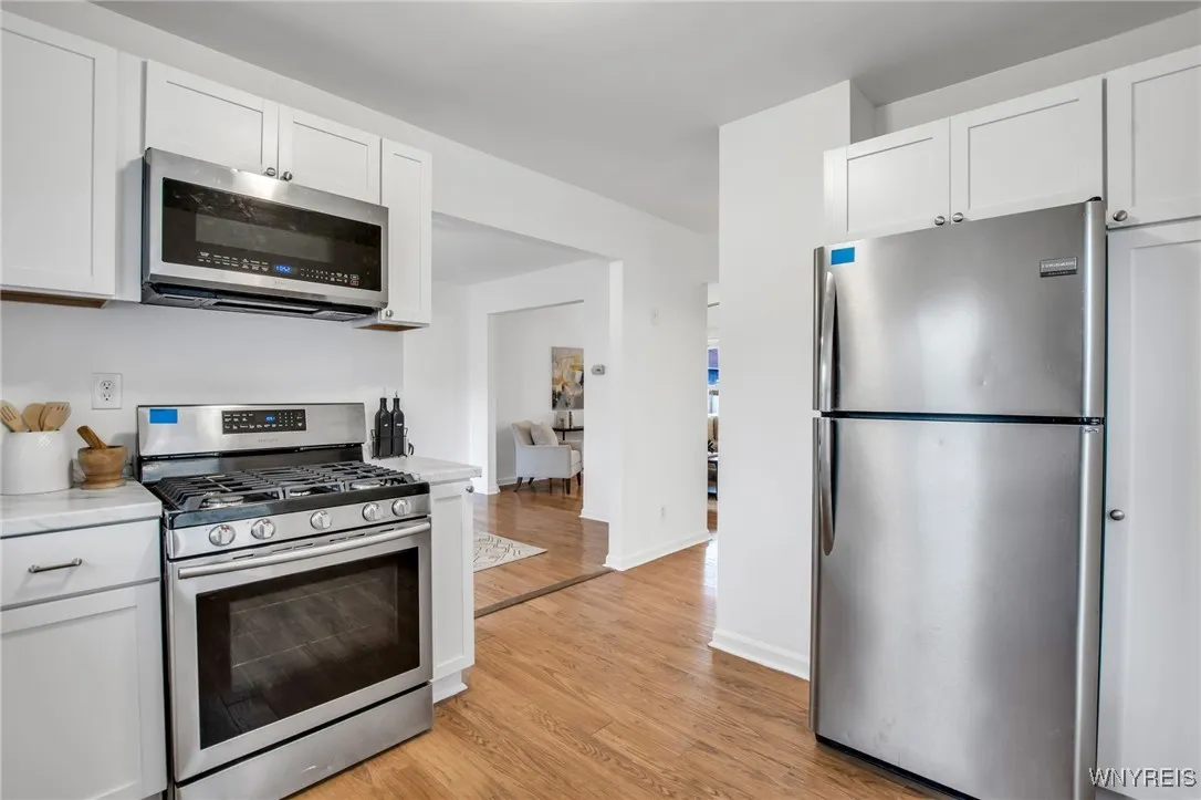 67 Lockwood Avenue, Buffalo, New York 14220, Buffalo, New York 14220, 3 Bedrooms Bedrooms, 7 Rooms Rooms,1 BathroomBathrooms,Residential,For Sale,67 Lockwood Avenue, Buffalo, New York 14220,0,B1650307