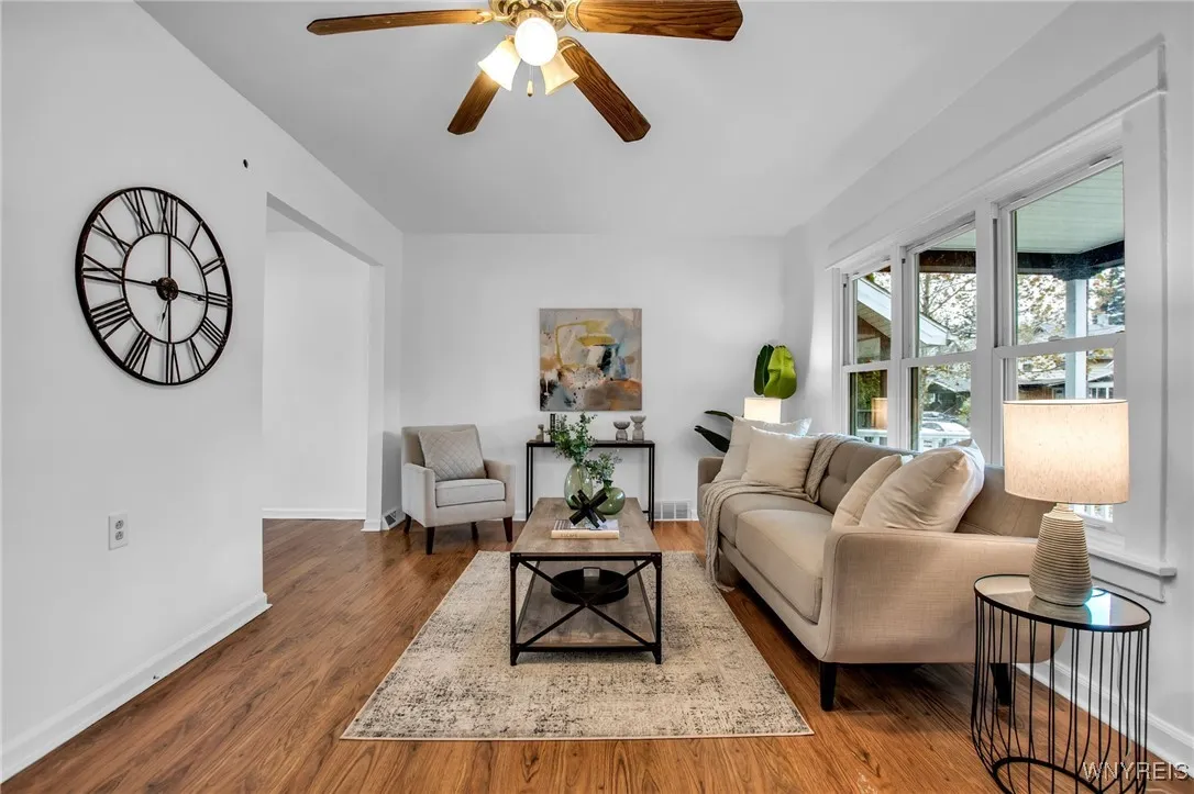 67 Lockwood Avenue, Buffalo, New York 14220, Buffalo, New York 14220, 3 Bedrooms Bedrooms, 7 Rooms Rooms,1 BathroomBathrooms,Residential,For Sale,67 Lockwood Avenue, Buffalo, New York 14220,0,B1650307