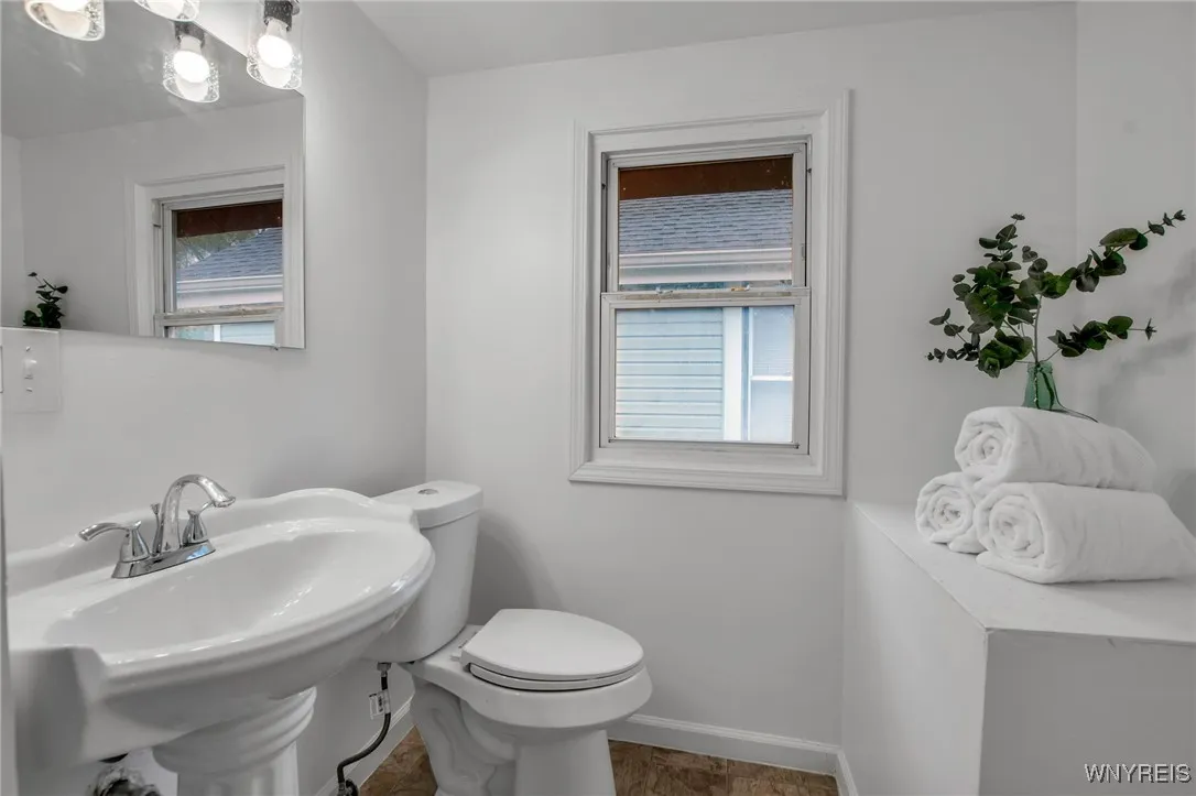 67 Lockwood Avenue, Buffalo, New York 14220, Buffalo, New York 14220, 3 Bedrooms Bedrooms, 7 Rooms Rooms,1 BathroomBathrooms,Residential,For Sale,67 Lockwood Avenue, Buffalo, New York 14220,0,B1650307