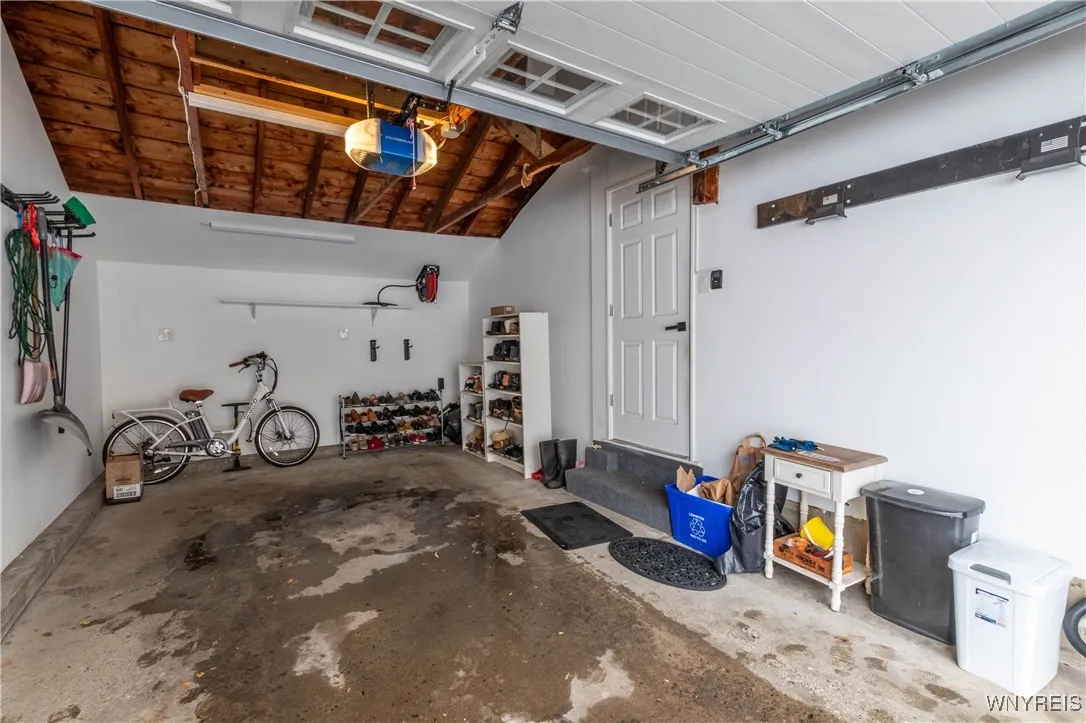 1057 Elliott Dr Drive, Lewiston, New York 14092, Lewiston, New York 14092, 3 Bedrooms Bedrooms, 5 Rooms Rooms,1 BathroomBathrooms,Residential,For Sale,1057 Elliott Dr Drive, Lewiston, New York 14092,0,B1648873