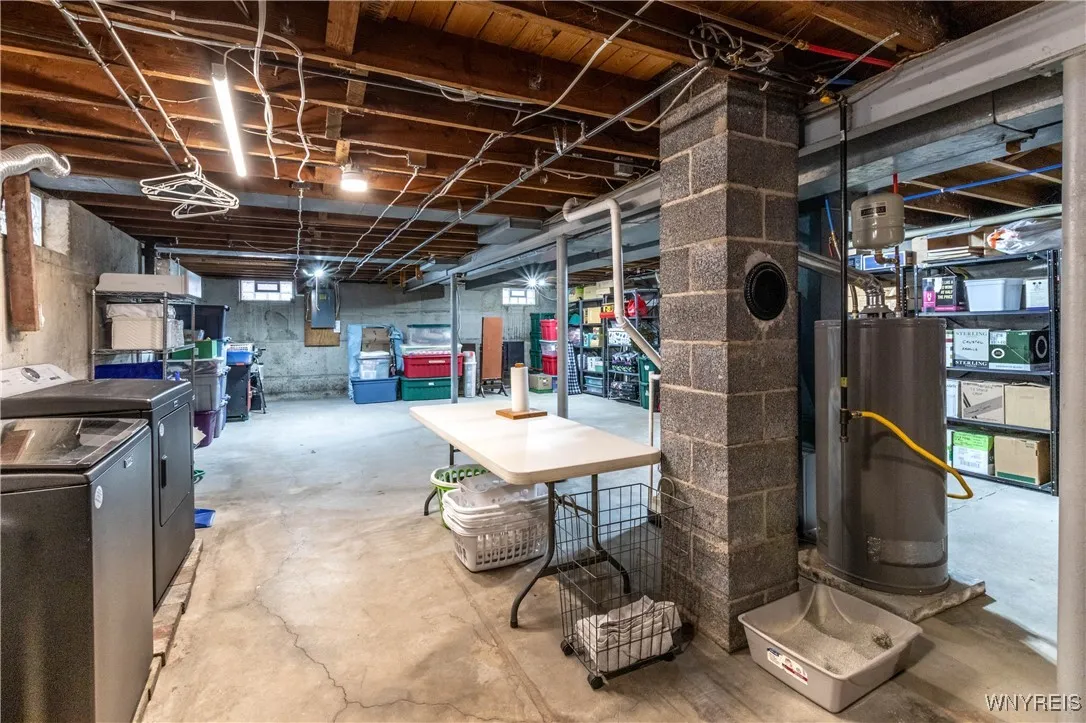 1057 Elliott Dr Drive, Lewiston, New York 14092, Lewiston, New York 14092, 3 Bedrooms Bedrooms, 5 Rooms Rooms,1 BathroomBathrooms,Residential,For Sale,1057 Elliott Dr Drive, Lewiston, New York 14092,0,B1648873