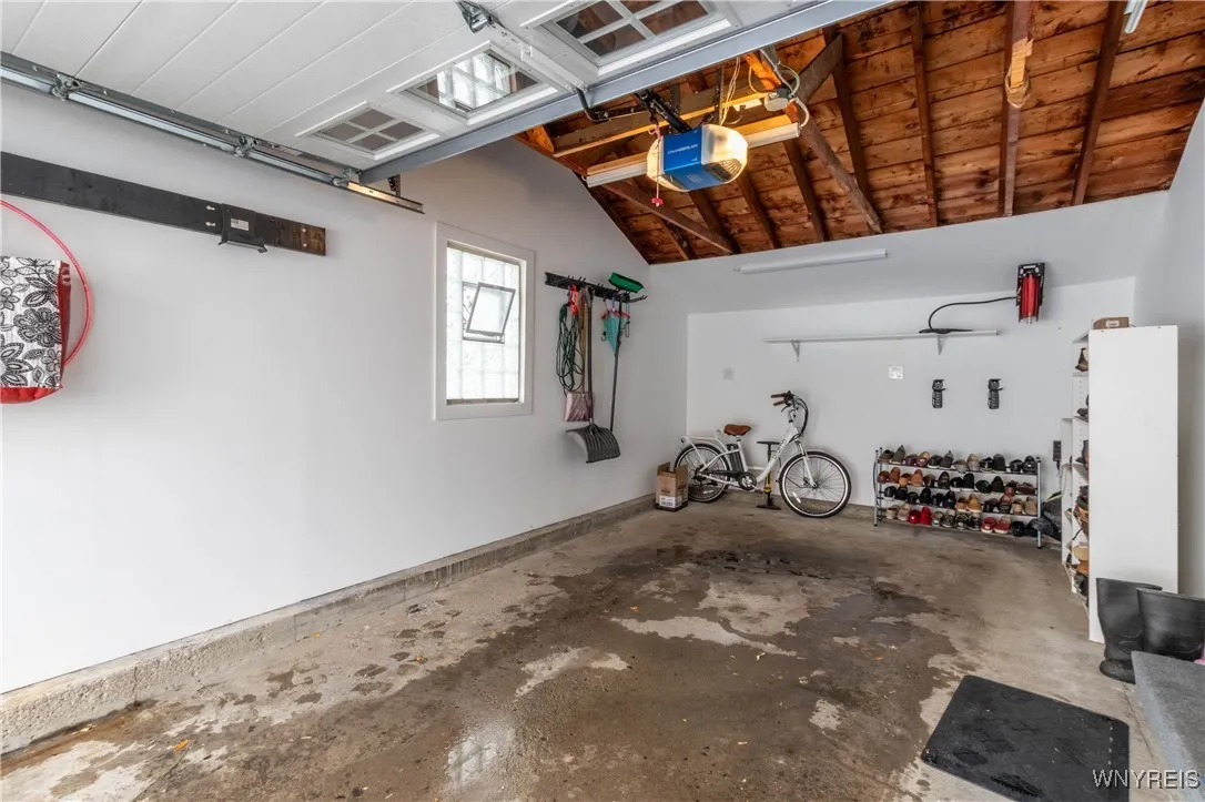 1057 Elliott Dr Drive, Lewiston, New York 14092, Lewiston, New York 14092, 3 Bedrooms Bedrooms, 5 Rooms Rooms,1 BathroomBathrooms,Residential,For Sale,1057 Elliott Dr Drive, Lewiston, New York 14092,0,B1648873