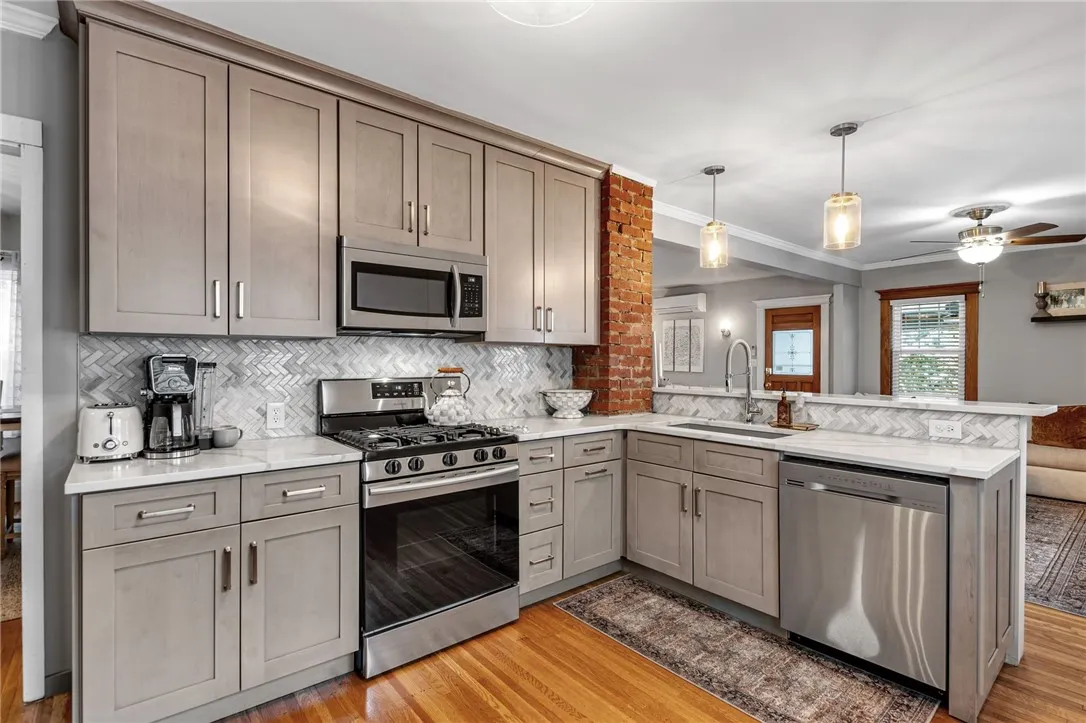 57 Larchmont Road, Buffalo, New York 14214, Buffalo, New York 14214, 4 Bedrooms Bedrooms, 8 Rooms Rooms,2 BathroomsBathrooms,Residential,For Sale,57 Larchmont Road, Buffalo, New York 14214,0,R1650353