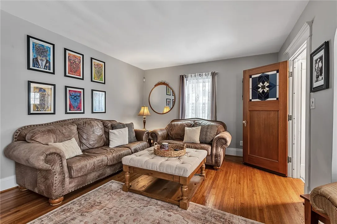 57 Larchmont Road, Buffalo, New York 14214, Buffalo, New York 14214, 4 Bedrooms Bedrooms, 8 Rooms Rooms,2 BathroomsBathrooms,Residential,For Sale,57 Larchmont Road, Buffalo, New York 14214,0,R1650353