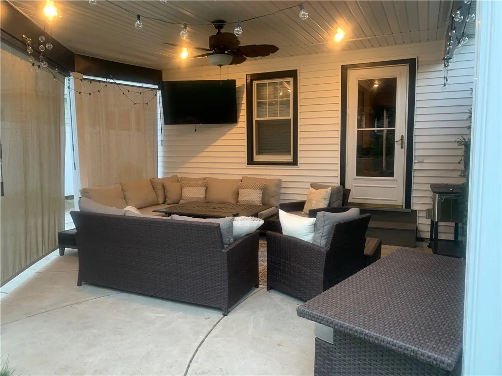 57 Larchmont Road, Buffalo, New York 14214, Buffalo, New York 14214, 4 Bedrooms Bedrooms, 8 Rooms Rooms,2 BathroomsBathrooms,Residential,For Sale,57 Larchmont Road, Buffalo, New York 14214,0,R1650353