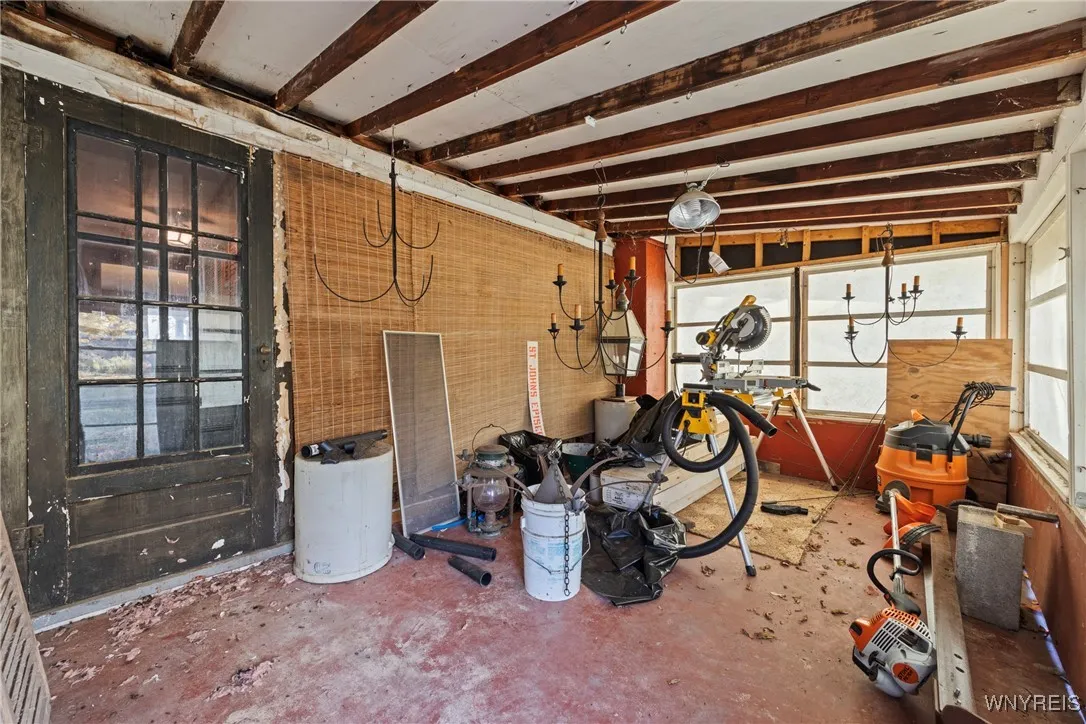 enclosed rear porch not heated