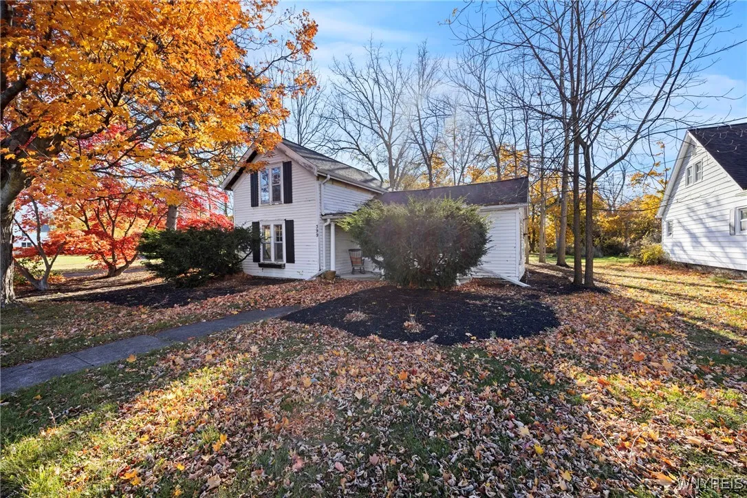 short walk to the village and fort