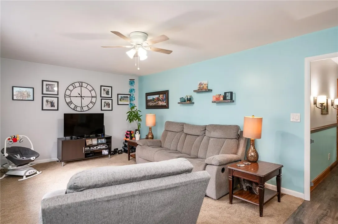 14 Hilltop Dr, Leroy, New York 14482, Leroy, New York 14482, 2 Bedrooms Bedrooms, 7 Rooms Rooms,1 BathroomBathrooms,Residential,For Sale,14 Hilltop Dr, Leroy, New York 14482,0,R1650406