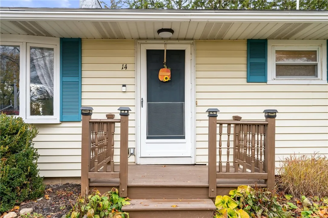 14 Hilltop Dr, Leroy, New York 14482, Leroy, New York 14482, 2 Bedrooms Bedrooms, 7 Rooms Rooms,1 BathroomBathrooms,Residential,For Sale,14 Hilltop Dr, Leroy, New York 14482,0,R1650406