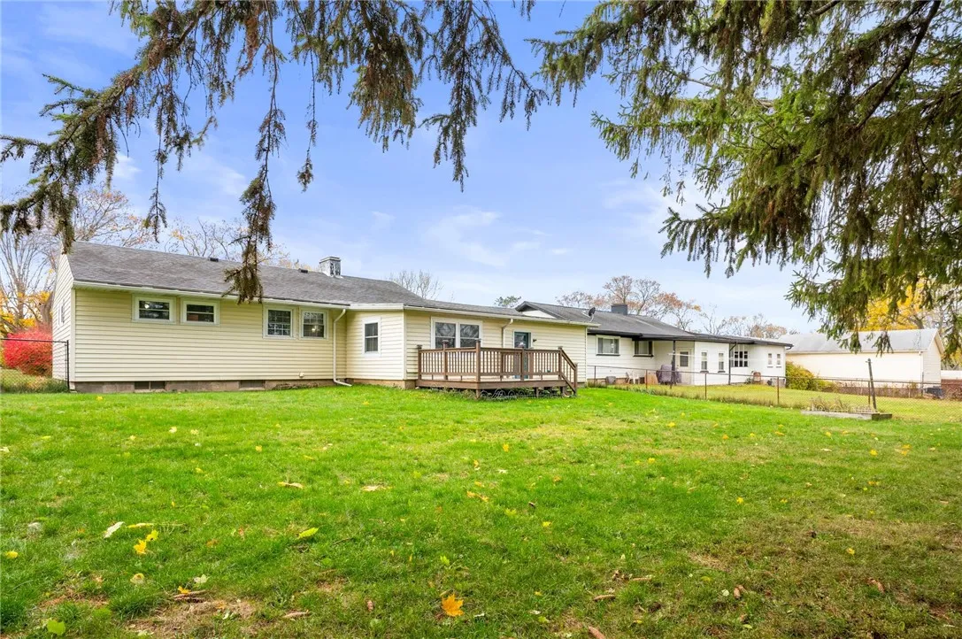 14 Hilltop Dr, Leroy, New York 14482, Leroy, New York 14482, 2 Bedrooms Bedrooms, 7 Rooms Rooms,1 BathroomBathrooms,Residential,For Sale,14 Hilltop Dr, Leroy, New York 14482,0,R1650406