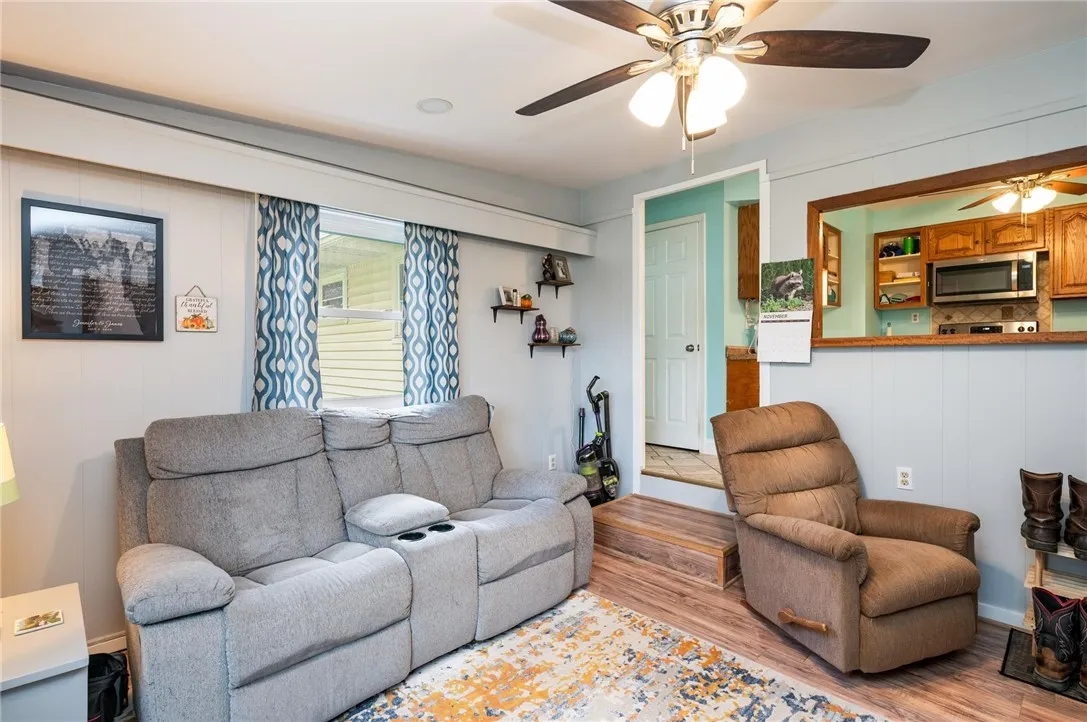 14 Hilltop Dr, Leroy, New York 14482, Leroy, New York 14482, 2 Bedrooms Bedrooms, 7 Rooms Rooms,1 BathroomBathrooms,Residential,For Sale,14 Hilltop Dr, Leroy, New York 14482,0,R1650406