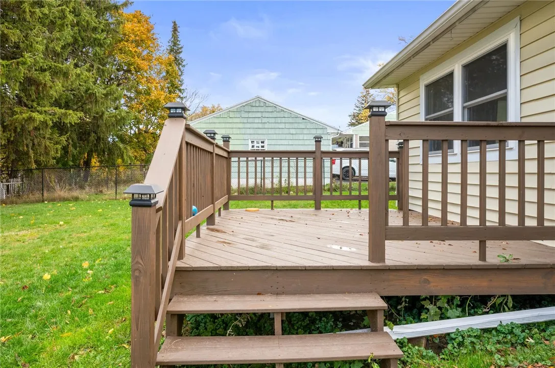 14 Hilltop Dr, Leroy, New York 14482, Leroy, New York 14482, 2 Bedrooms Bedrooms, 7 Rooms Rooms,1 BathroomBathrooms,Residential,For Sale,14 Hilltop Dr, Leroy, New York 14482,0,R1650406