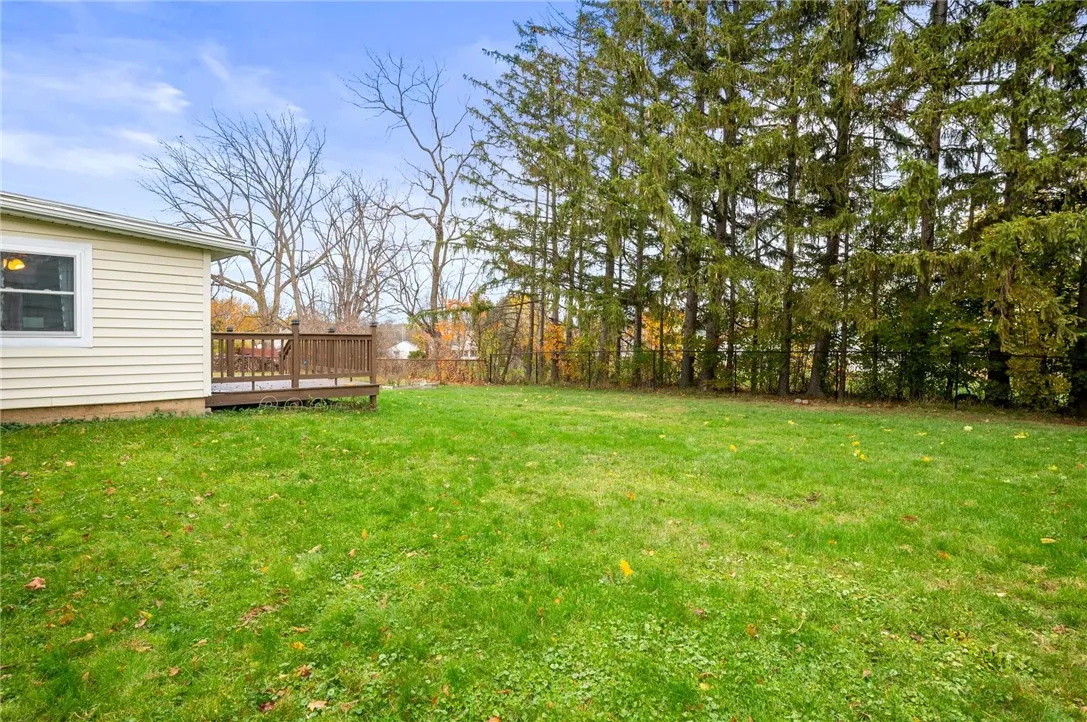 14 Hilltop Dr, Leroy, New York 14482, Leroy, New York 14482, 2 Bedrooms Bedrooms, 7 Rooms Rooms,1 BathroomBathrooms,Residential,For Sale,14 Hilltop Dr, Leroy, New York 14482,0,R1650406