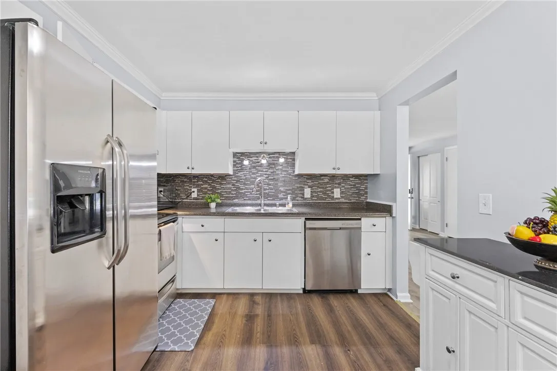 189 Lawson Road, Greece, New York 14616, Greece, New York 14616, 3 Bedrooms Bedrooms, 8 Rooms Rooms,1 BathroomBathrooms,Residential Lease,Closed,189 Lawson Road, Greece, New York 14616,0,R1650395