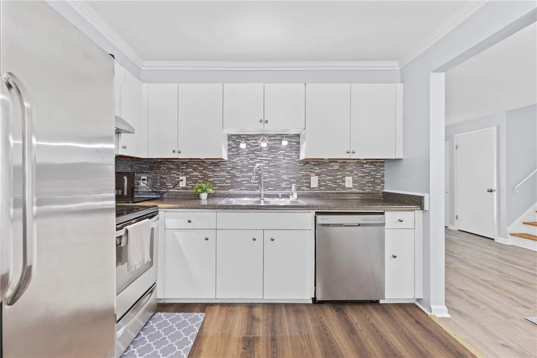 189 Lawson Road, Greece, New York 14616, Greece, New York 14616, 3 Bedrooms Bedrooms, 8 Rooms Rooms,1 BathroomBathrooms,Residential Lease,Closed,189 Lawson Road, Greece, New York 14616,0,R1650395