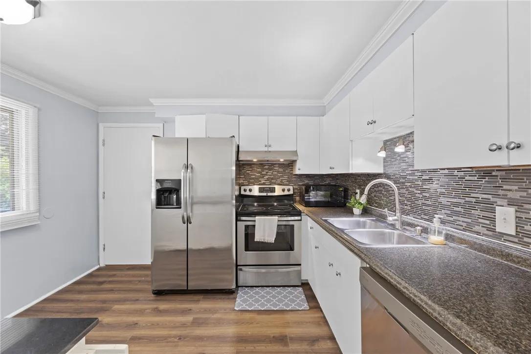 189 Lawson Road, Greece, New York 14616, Greece, New York 14616, 3 Bedrooms Bedrooms, 8 Rooms Rooms,1 BathroomBathrooms,Residential Lease,Closed,189 Lawson Road, Greece, New York 14616,0,R1650395