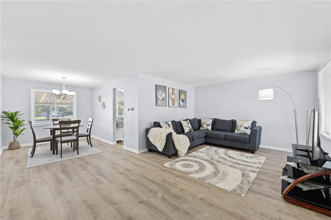 189 Lawson Road, Greece, New York 14616, Greece, New York 14616, 3 Bedrooms Bedrooms, 8 Rooms Rooms,1 BathroomBathrooms,Residential Lease,Closed,189 Lawson Road, Greece, New York 14616,0,R1650395