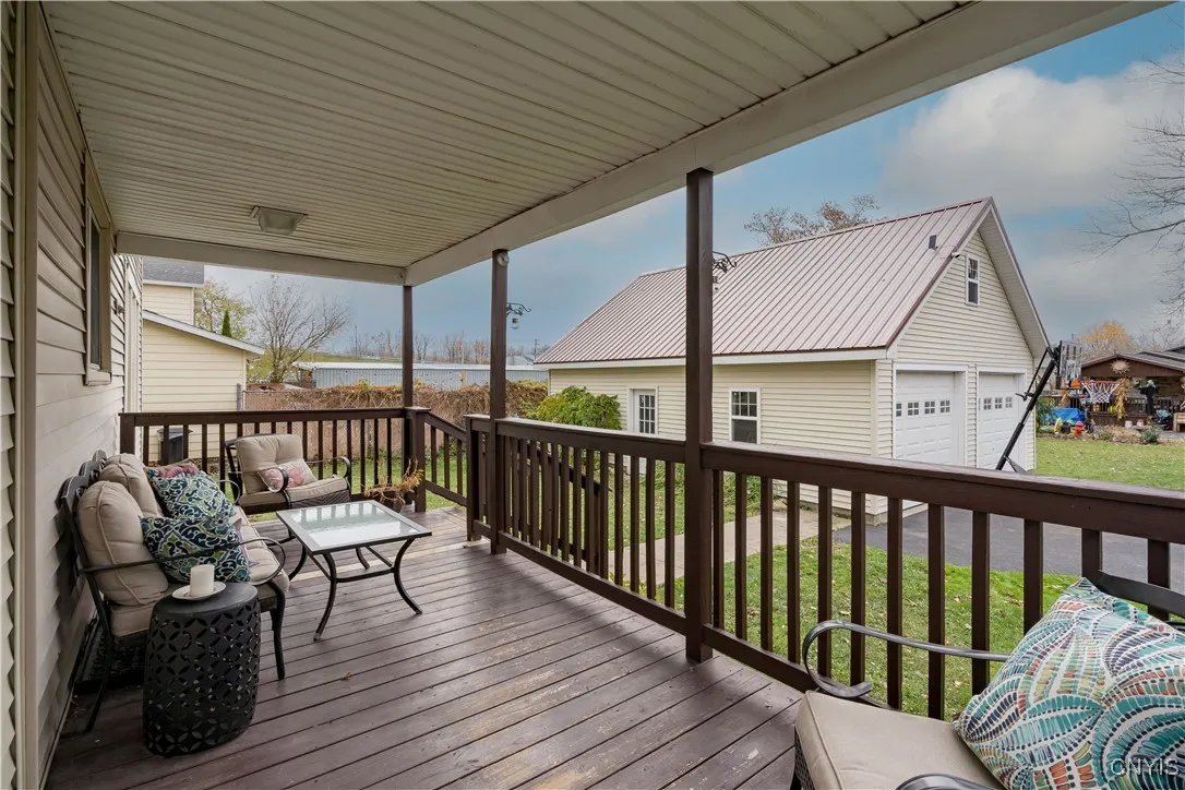 131 Cedar Street, Watertown City, New York 13601, Watertown City, New York 13601, 3 Bedrooms Bedrooms, 8 Rooms Rooms,1 BathroomBathrooms,Residential,For Sale,131 Cedar Street, Watertown City, New York 13601,0,S1650238