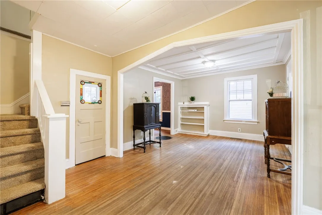64 Flanders Street, Rochester, New York 14619, Rochester, New York 14619, 3 Bedrooms Bedrooms, 7 Rooms Rooms,1 BathroomBathrooms,Residential,For Sale,64 Flanders Street, Rochester, New York 14619,0,R1650430