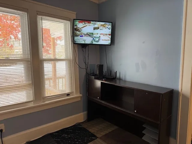 89 Nye Park, Rochester, New York 14621, Rochester, New York 14621, 4 Bedrooms Bedrooms, 8 Rooms Rooms,1 BathroomBathrooms,Residential,For Sale,89 Nye Park, Rochester, New York 14621,0,R1650240