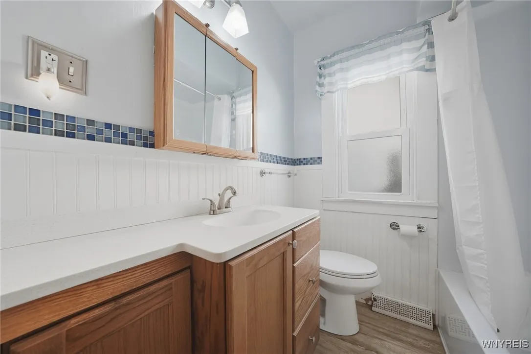 84 Alsace Avenue, Buffalo, New York 14220, Buffalo, New York 14220, 3 Bedrooms Bedrooms, 7 Rooms Rooms,1 BathroomBathrooms,Residential,For Sale,84 Alsace Avenue, Buffalo, New York 14220,0,B1650262