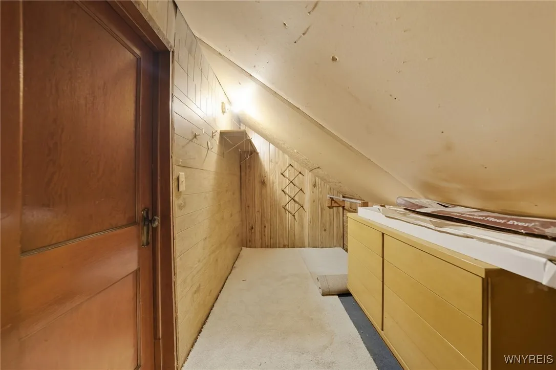 84 Alsace Avenue, Buffalo, New York 14220, Buffalo, New York 14220, 3 Bedrooms Bedrooms, 7 Rooms Rooms,1 BathroomBathrooms,Residential,For Sale,84 Alsace Avenue, Buffalo, New York 14220,0,B1650262