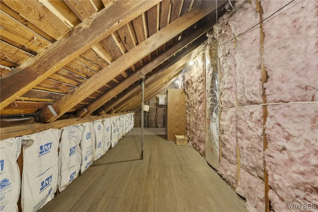 84 Alsace Avenue, Buffalo, New York 14220, Buffalo, New York 14220, 3 Bedrooms Bedrooms, 7 Rooms Rooms,1 BathroomBathrooms,Residential,For Sale,84 Alsace Avenue, Buffalo, New York 14220,0,B1650262