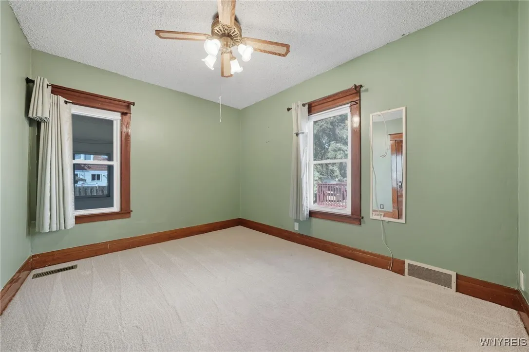 84 Alsace Avenue, Buffalo, New York 14220, Buffalo, New York 14220, 3 Bedrooms Bedrooms, 7 Rooms Rooms,1 BathroomBathrooms,Residential,For Sale,84 Alsace Avenue, Buffalo, New York 14220,0,B1650262
