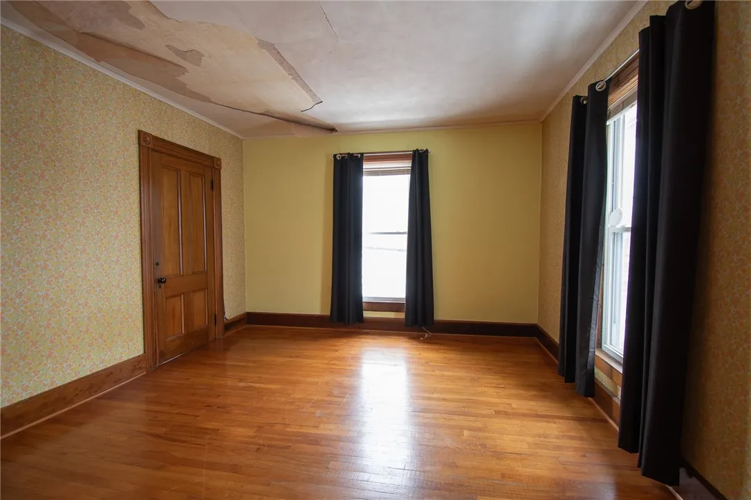 17 State Street, Oxford, New York 13830, Oxford, New York 13830, 5 Bedrooms Bedrooms, 12 Rooms Rooms,2 BathroomsBathrooms,Residential,For Sale,17 State Street, Oxford, New York 13830,0,R1649955