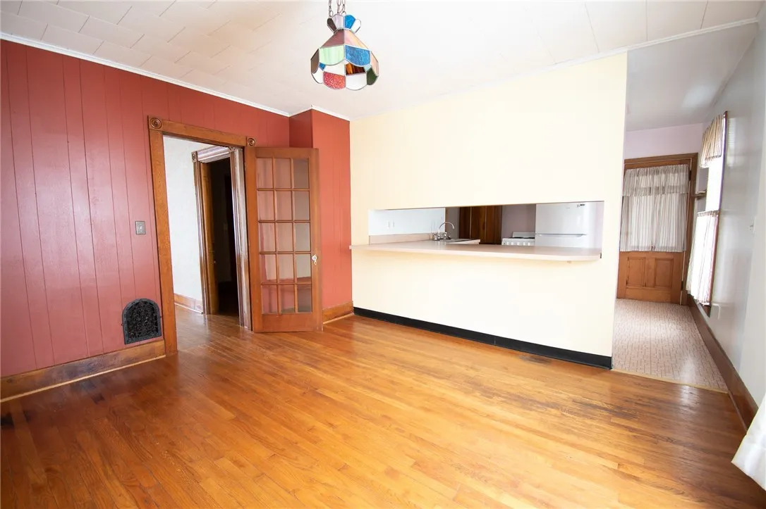 17 State Street, Oxford, New York 13830, Oxford, New York 13830, 5 Bedrooms Bedrooms, 12 Rooms Rooms,2 BathroomsBathrooms,Residential,For Sale,17 State Street, Oxford, New York 13830,0,R1649955