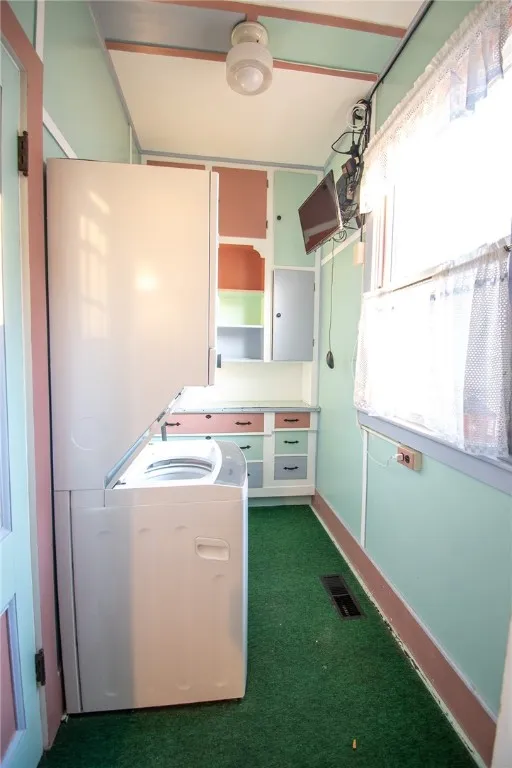 17 State Street, Oxford, New York 13830, Oxford, New York 13830, 5 Bedrooms Bedrooms, 12 Rooms Rooms,2 BathroomsBathrooms,Residential,For Sale,17 State Street, Oxford, New York 13830,0,R1649955