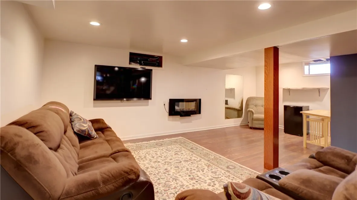 3092 East Bayard Street Extension, Seneca Falls, N, Seneca Falls, New York 13148, 2 Bedrooms Bedrooms, 6 Rooms Rooms,1 BathroomBathrooms,Residential,For Sale,3092 East Bayard Street Extension, Seneca Falls, N,0,R1650116