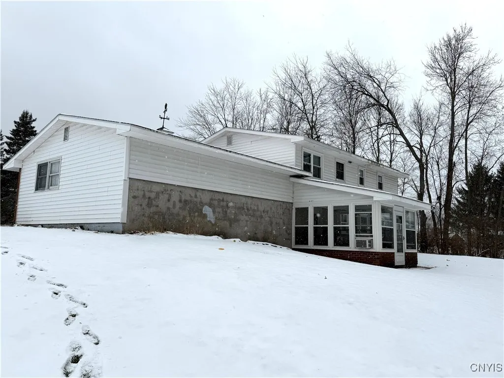 6 Hooker Avenue, Homer, New York 13077, Homer, New York 13077, 3 Bedrooms Bedrooms, 11 Rooms Rooms,2 BathroomsBathrooms,Residential,For Sale,6 Hooker Avenue, Homer, New York 13077,0,S1649956