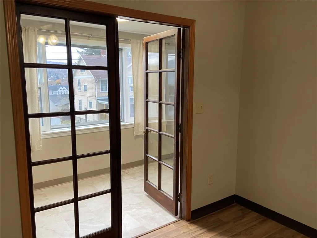 68 Catherine Street, Hornell, New York 14843, Hornell, New York 14843, 2 Bedrooms Bedrooms, 5 Rooms Rooms,1 BathroomBathrooms,Residential,For Sale,68 Catherine Street, Hornell, New York 14843,0,R1648981