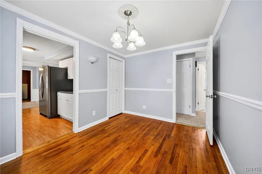 310 Midwood Drive, Salina, New York 13088, Salina, New York 13088, 3 Bedrooms Bedrooms, 9 Rooms Rooms,2 BathroomsBathrooms,Residential Lease,For Rent,310 Midwood Drive, Salina, New York 13088,0,S1650432